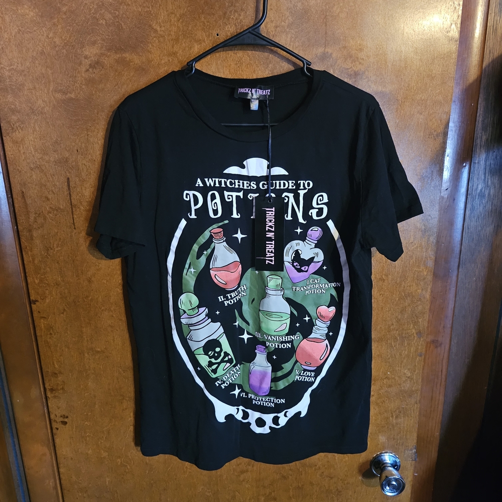 *SOLD* Dolls Kill Black Graphic Tee - Short Sleeve